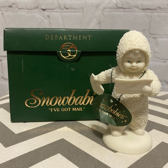 Snowbabies "I've Got Mail" 2001 Porcelain Figurine Department56 - Picture 1 of 7